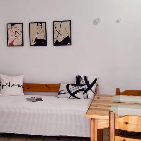 Maroudas Stavros Apartments バティ エクステリア 写真