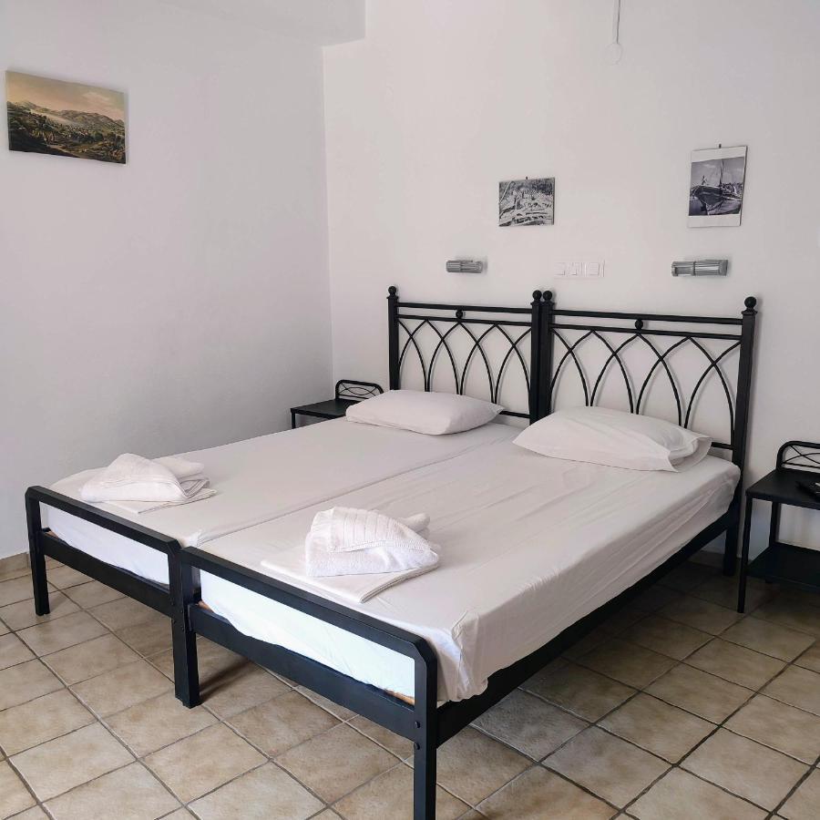 Maroudas Stavros Apartments バティ エクステリア 写真