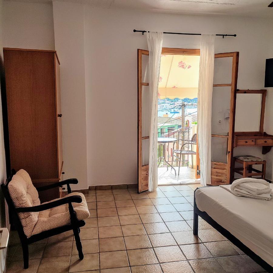 Maroudas Stavros Apartments バティ エクステリア 写真